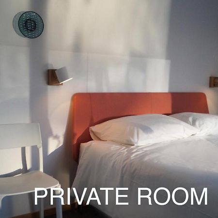 Room With A Few Amsterdam Eksteriør bilde
